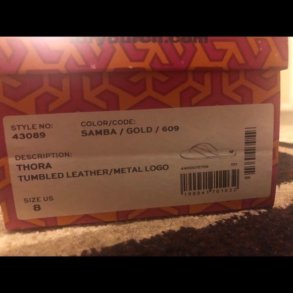 Tory Burch - Picture 2 of 5